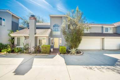 Main picture of 2626 Santa Ana Ave