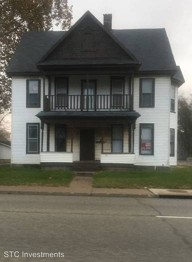 Main picture of 521 N Lafayette St