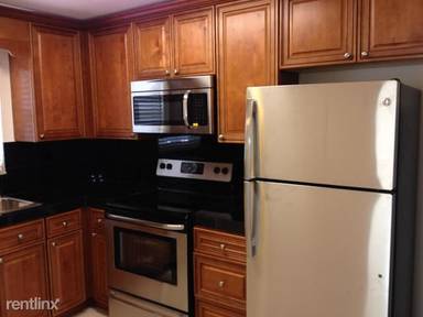 Main picture of 21915 Lake Forest Cir