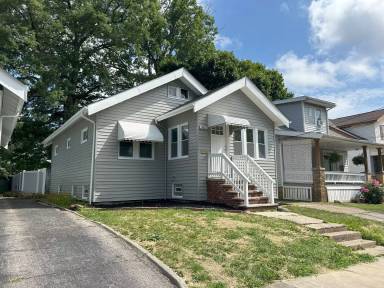 Main picture of 10620 Linnet Ave