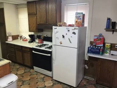 Main picture of 608 State St