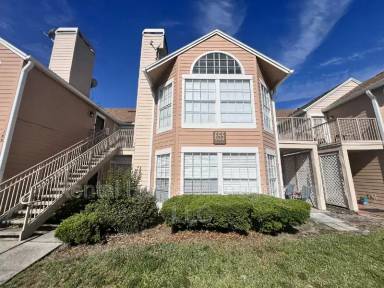 Main picture of 655 Magic Ct