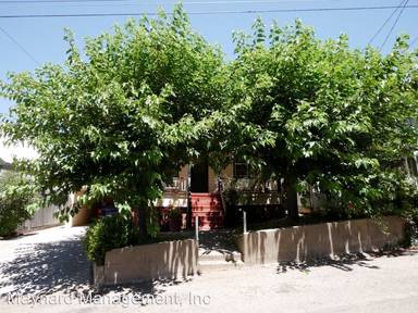 Main picture of 53 Randolph St