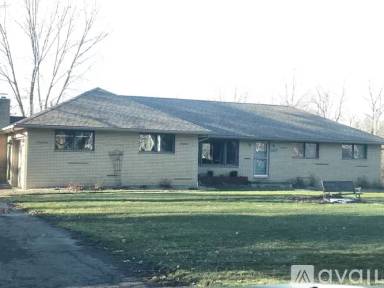 Main picture of 247 W Streetsboro St