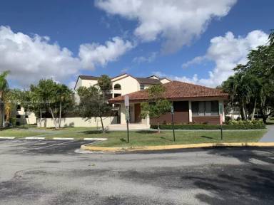 Main picture of Kenland Bend South Condo
