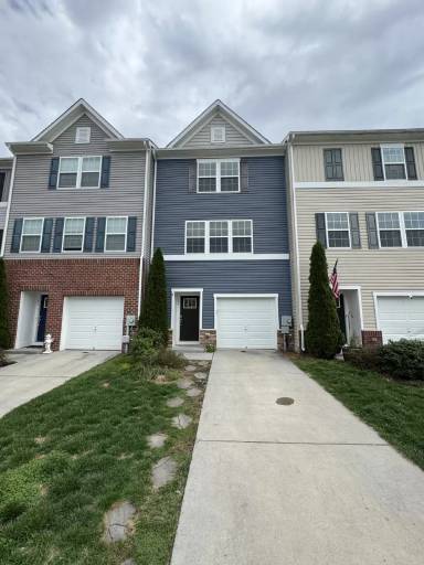 Main picture of 172 Drexel Ct