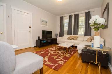 Main picture of 169 Kent St