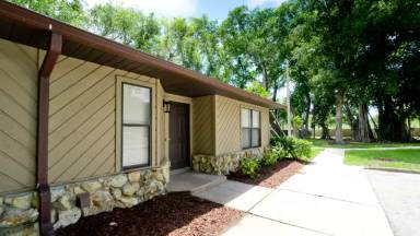 Main picture of 5410 11th Street Cir E
