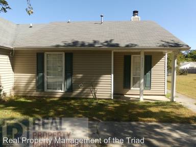 Main picture of 3207 Twin Brooks Dr