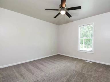 Main picture of 2834 Edwards St