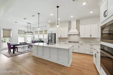 Main picture of 107 Canopy Forest Dr