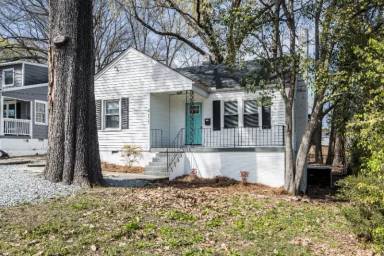 Main picture of 413 E Geer St