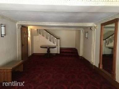 Main picture of 190 Alhambra St