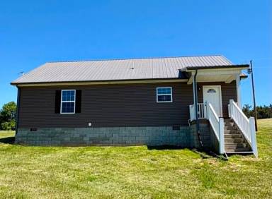 Main picture of 225 J Hunt Rd