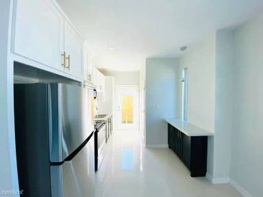 Main picture of 204 W Saint Helena Ave