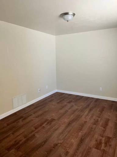 Main picture of 2814 N Center St