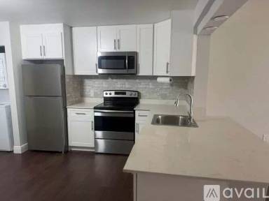 Main picture of 4871 Lake Arjaro Dr