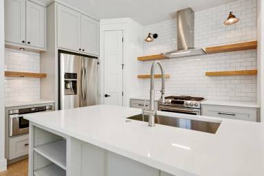 Main picture of 1201 W 22nd St