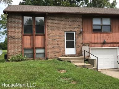 Main picture of 429 Maple Grove Way