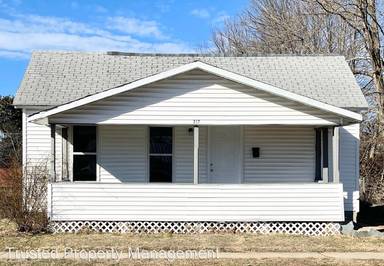 Main picture of 217 Pine St