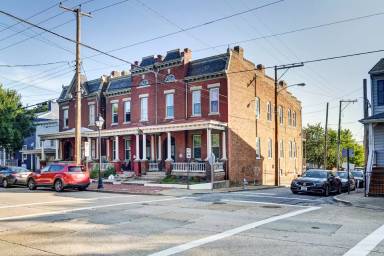 Main picture of 800 W Clay St