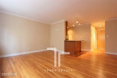 Main picture of 625 W Wrightwood Ave Apartments