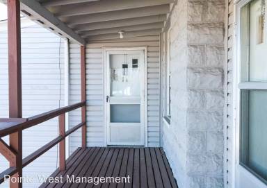 Main picture of 404 Clay St SW