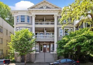 Main picture of 2046 NW Flanders St