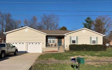 Main picture of 208 Airport Rd