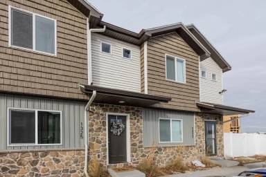 Main picture of 1327 Boston Ct
