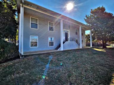 Main picture of 2141 Westmead Dr SW