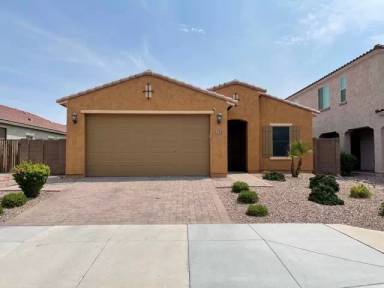 Main picture of 3221 E Wisteria Pl