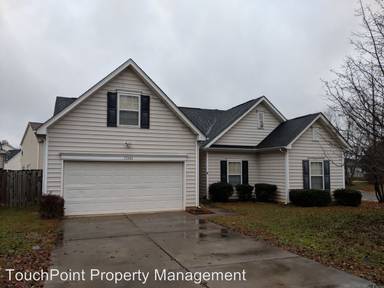 Main picture of 15404 Dehavilland Dr