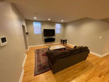 Main picture of 5115 S Ellis Ave