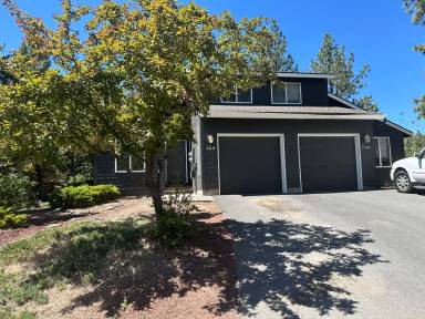 Main picture of 133 SW Westpine Pl