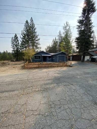Main picture of 1735 Arrowhead Ave