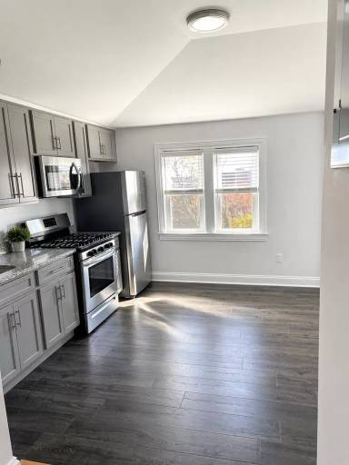 Main picture of 132 Flax Hill Rd