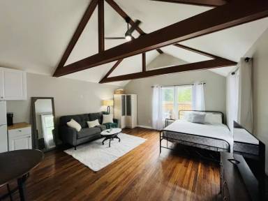 Main picture of 23 Norman Pl
