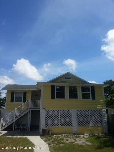 Main picture of 1667 27th Ave N