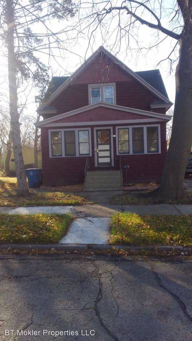 Main picture of 417 E Lincoln Ave