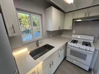 Main picture of 2504 Snowdrop St