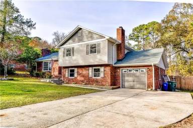 Main picture of 429 S Hayes St