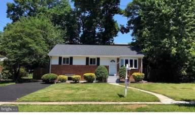 Main picture of 7408 Marc Dr