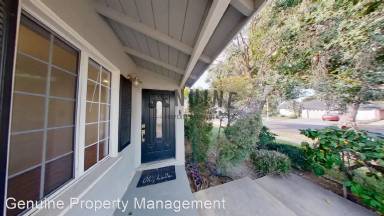 Main picture of 1104 E Wilshire Ave