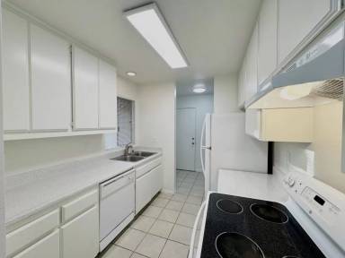 Main picture of 92 Green Ave