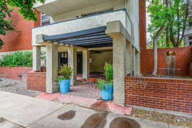 Main picture of 1267 N Lafayette St