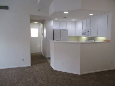 Main picture of 710 Caminito Valiente