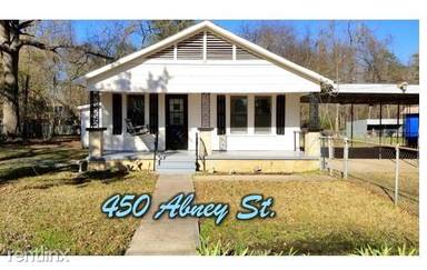 Main picture of 450 Abney St