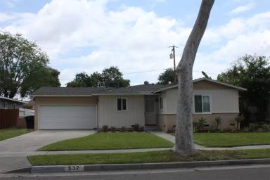 Main picture of 532 Princeton Cir E