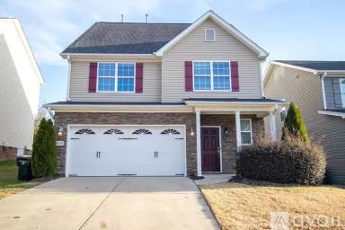 Main picture of 2033 Sinclair Trce